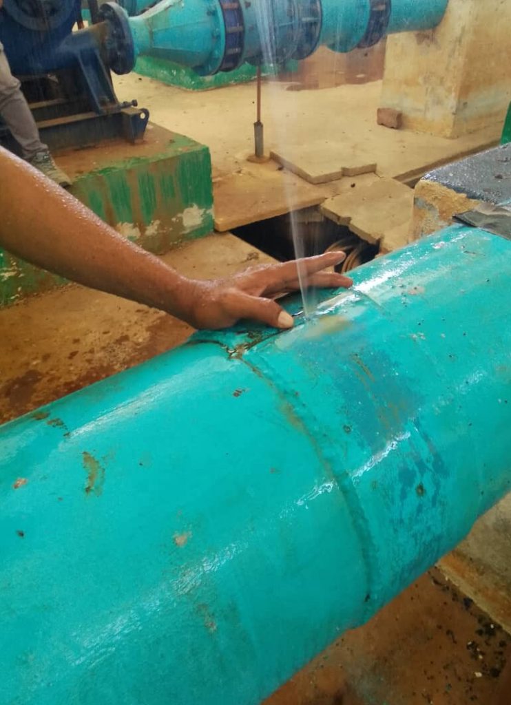 6 bar live leak at a wastewater treatment plant in Malaysia before repair using a SylWrap Pipe Repair Contractor Case