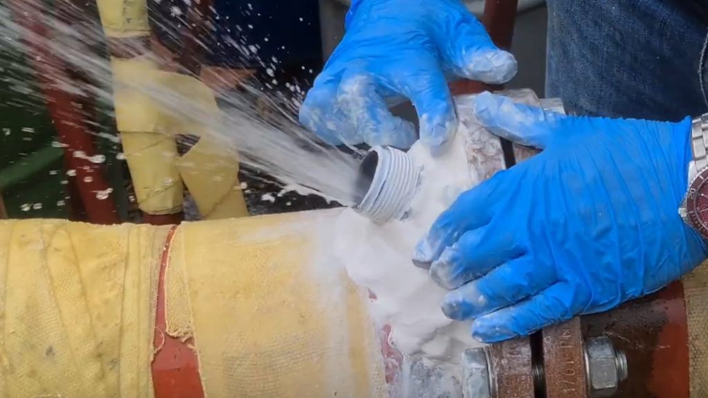 Online pipe repair made using epoxy putty and a pipe fitting rather than any tape, wrap or clamp