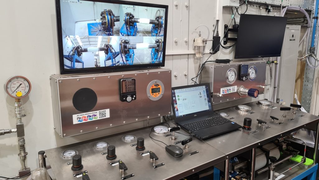 SylWrap HD undergoing pressure testing to qualify for PCC-2 pipe repair
